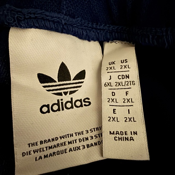 Adidas - Picture 11 of 12